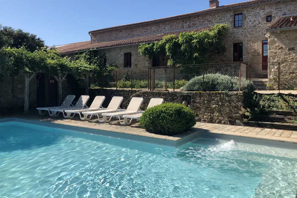 Le Clos du Meunier et sa piscine